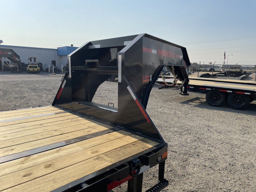 MAXX-D 8.5x40 25,000 Gooseneck