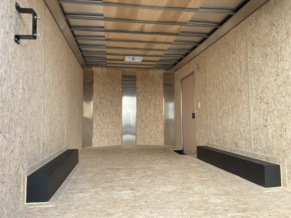 Mirage 8.5x16 9,900 Enclosed