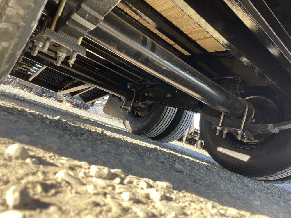 Maxx-D 8.5x28 25,000 Gooseneck