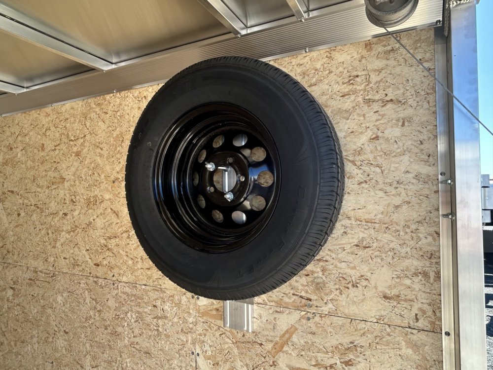 Xpress 7x16 7,000 Enclosed