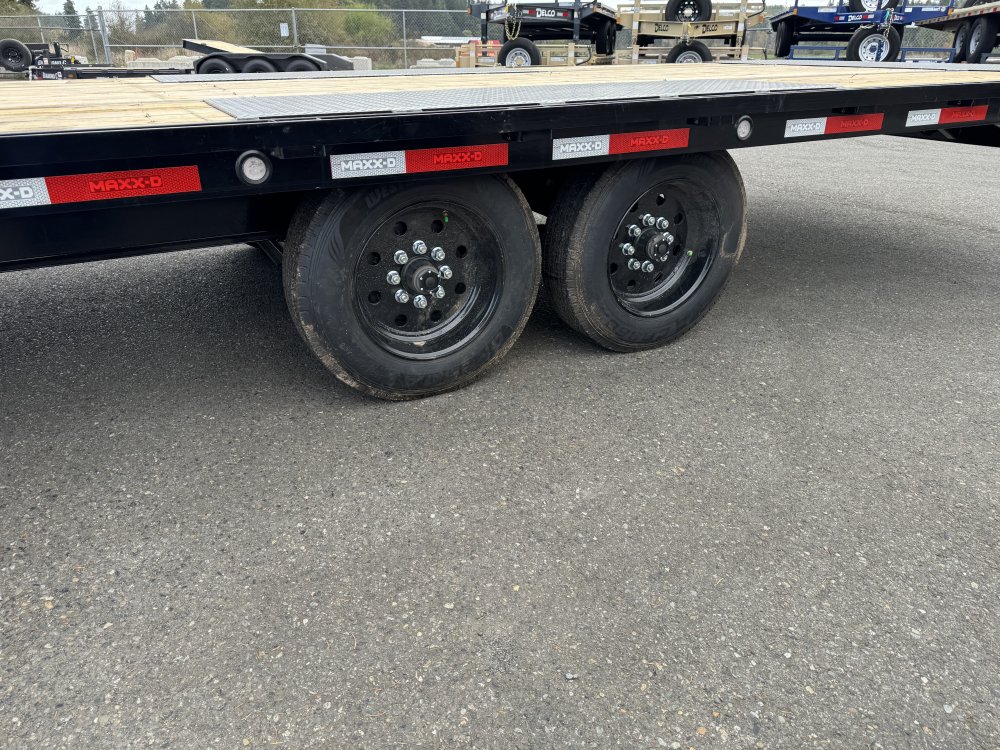 MAXX-D 102x22 17,500 Tilt