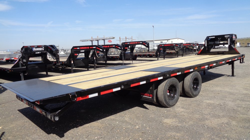 MAXX-D 8.5x30 25,000 Gooseneck