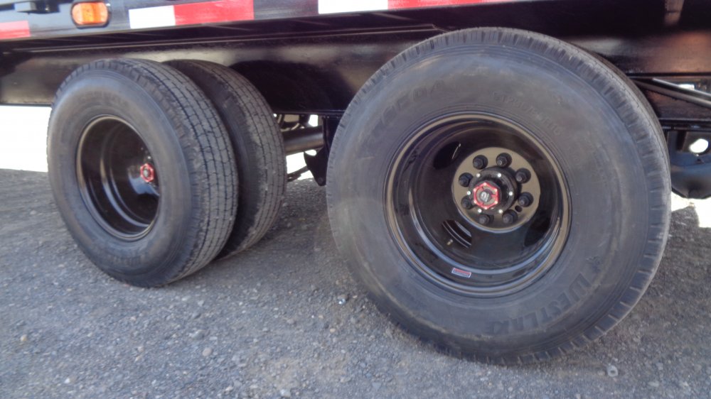 MAXX-D 8.5x30 25,000 Gooseneck