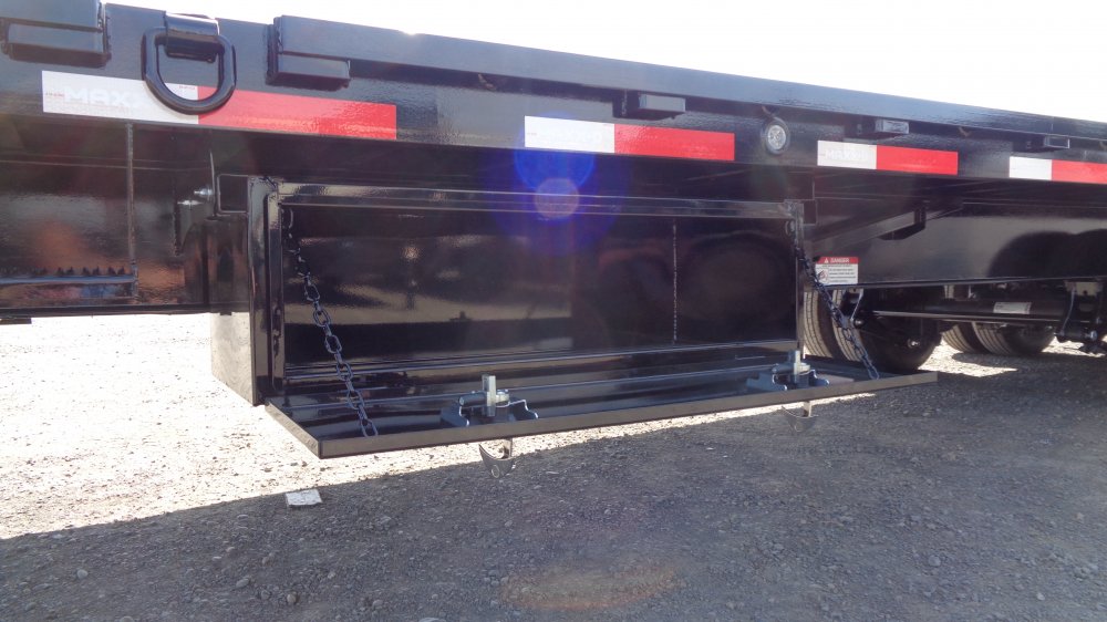 MAXX-D 8.5x30 25,000 Gooseneck