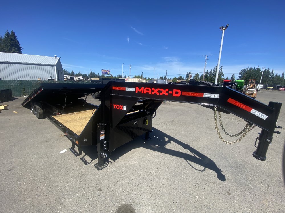 MAXX-D 8.5x28 18,000 Deckover