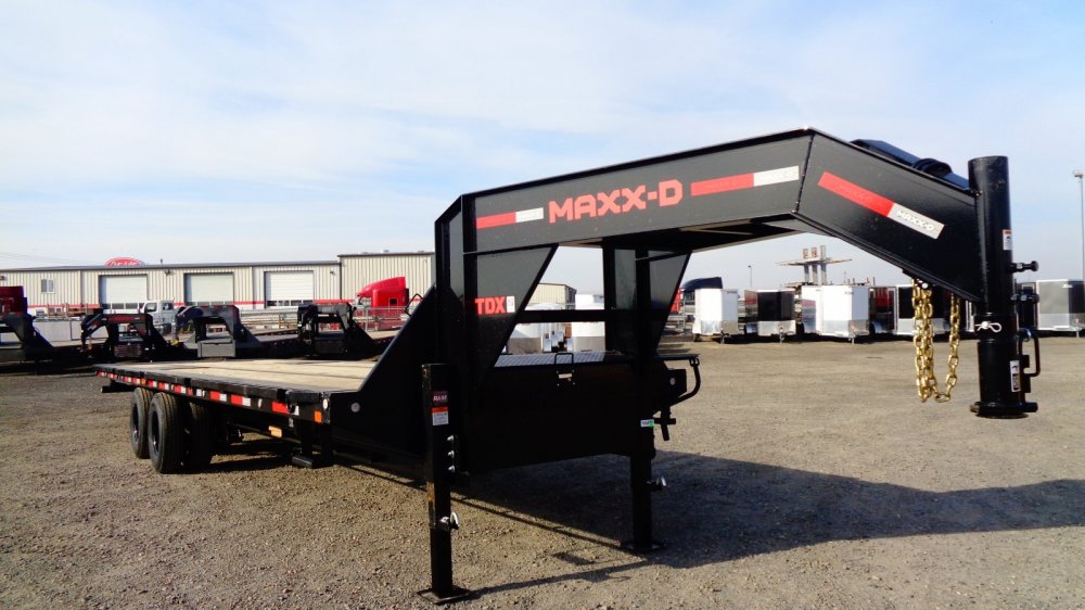 MAXX-D 8.5x32 30,000 Gooseneck