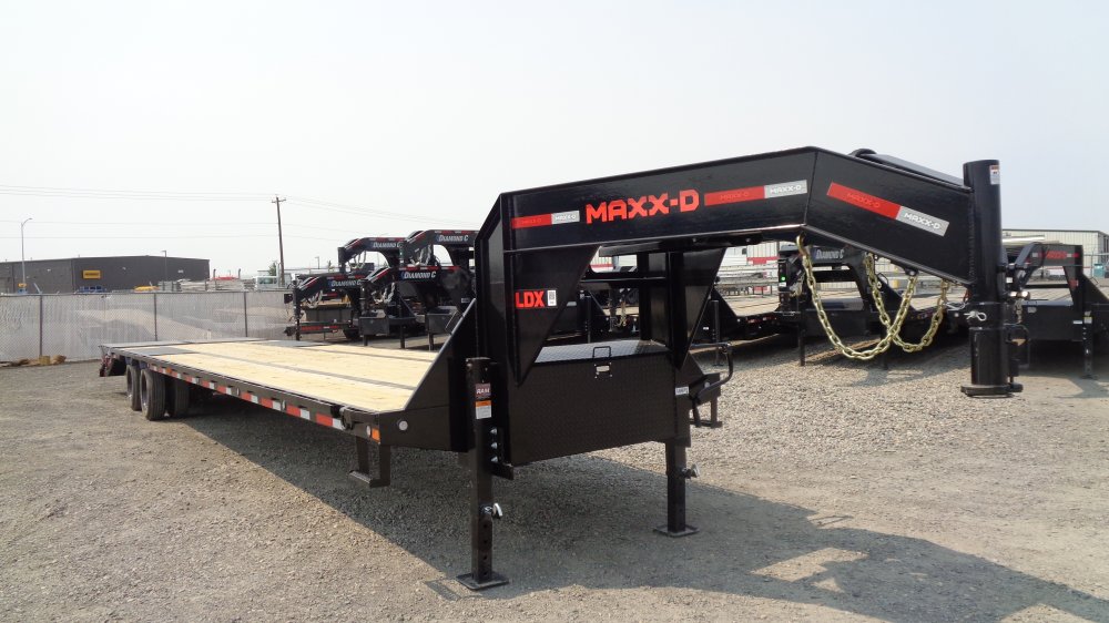 MAXX-D 8.5x40 25,990 Gooseneck