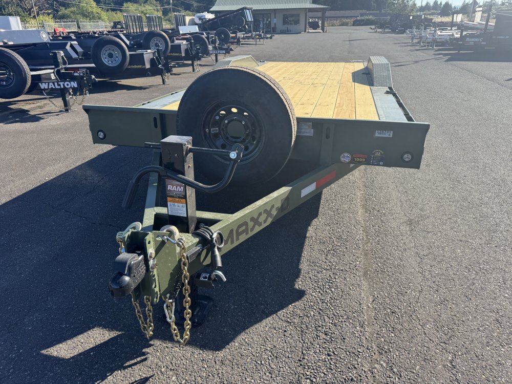MAXX-D 8.5x22 15,000 Flatbed