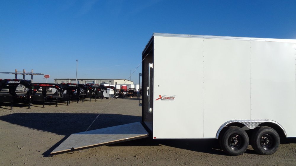 Mirage 8.5x24 Enclosed