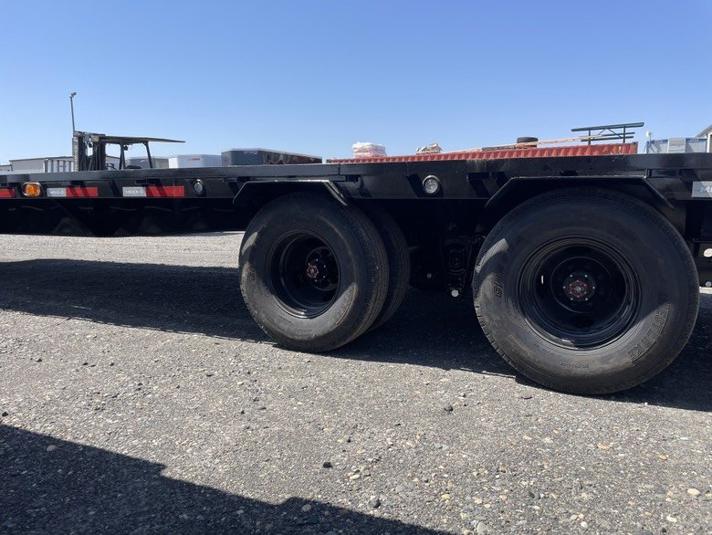 MAXX-D 8.5x35 30,000 Gooseneck