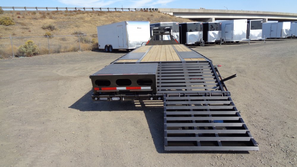 MAXX-D 8.5x35 30,000 Gooseneck