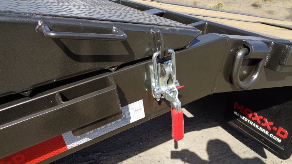 MAXX-D 8.5x35 30,000 Gooseneck