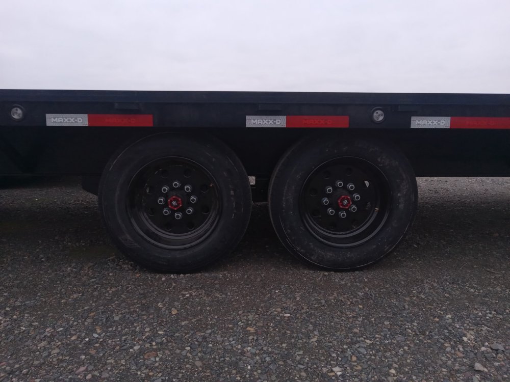 Maxx-D 8.5x40 18,000 Gooseneck