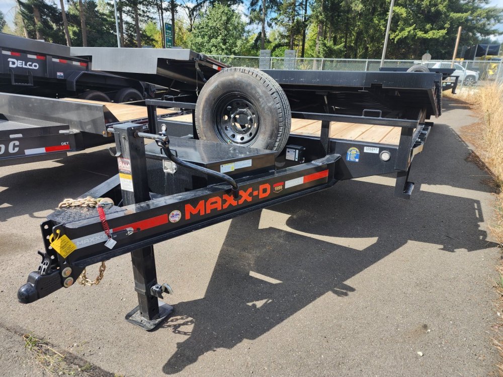 MAXX-D 8.5x24 17,600 Tilt