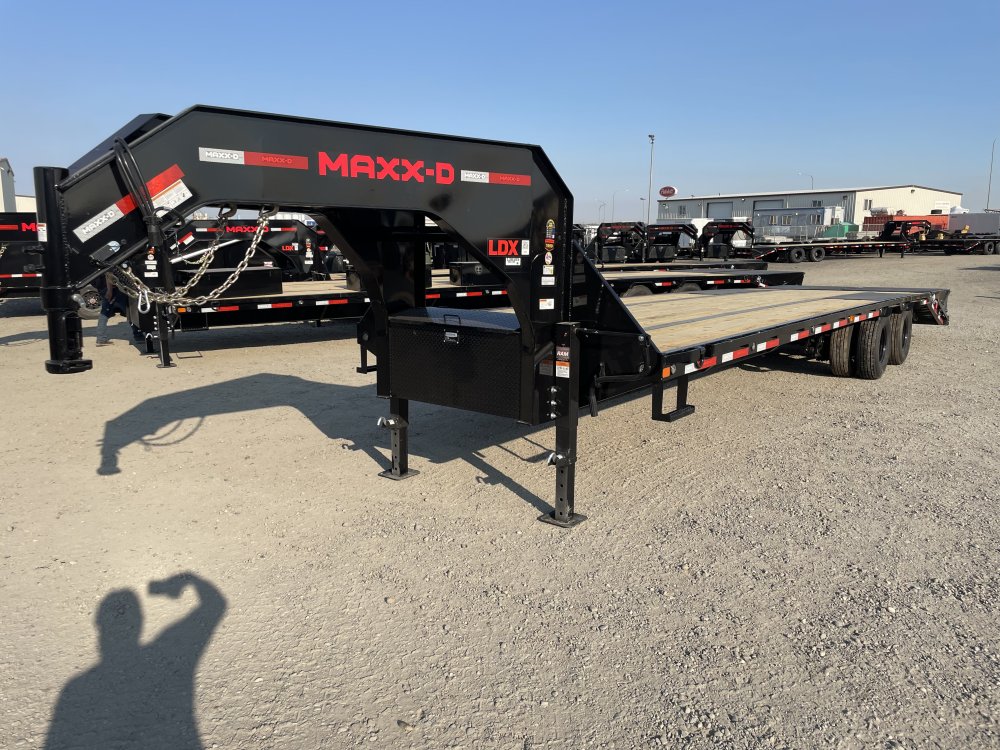 MAXX-D 8.5x32 25,000 Gooseneck