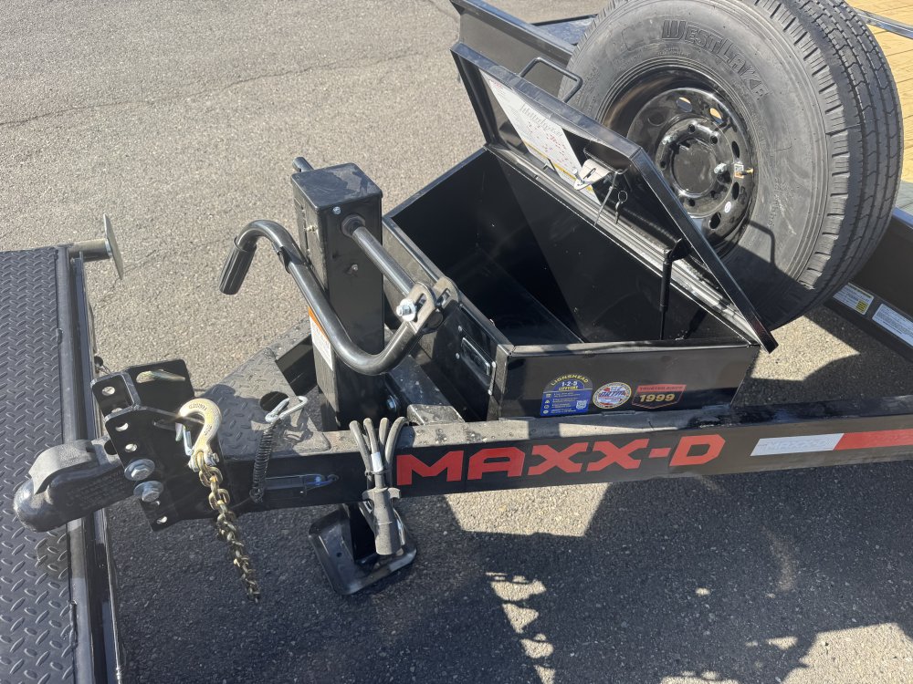 MAXX-D 8.5x22 14,000 Flatbed