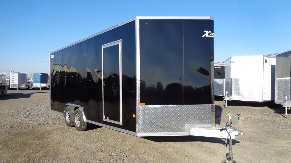 Xpress 8.5x20 Enclosed