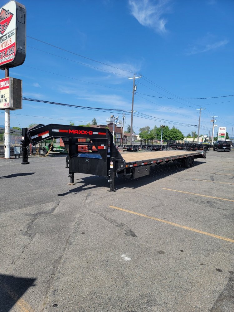 MAXX-D 8.5x40 18,000 Gooseneck
