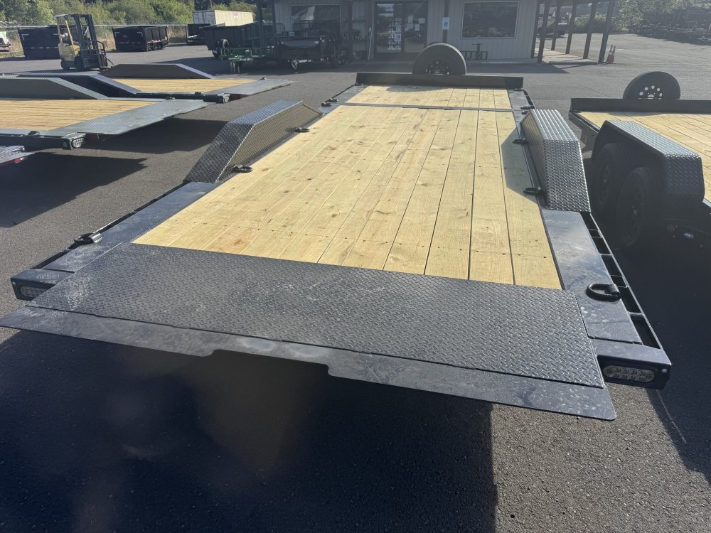 MAXX-D 8.5x22 14,000 Flatbed