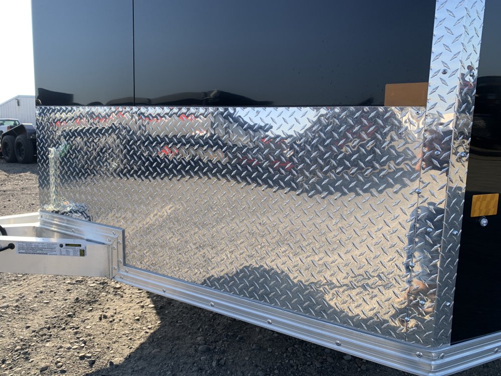 Xpress 8.5x16 7,000 Enclosed
