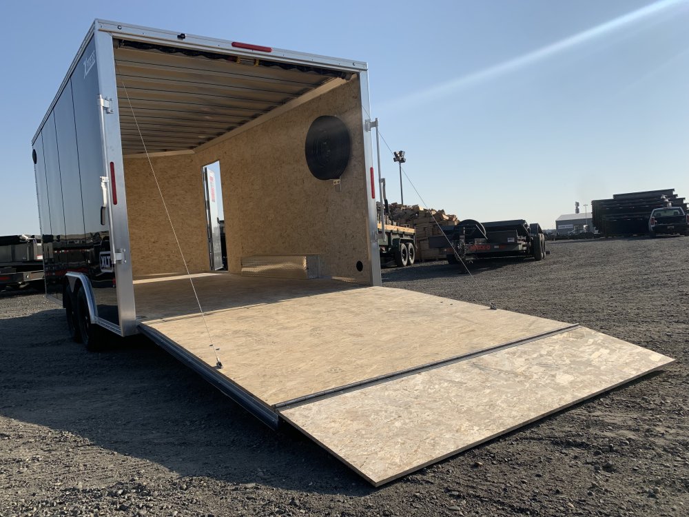 Xpress 8.5x16 7,000 Enclosed