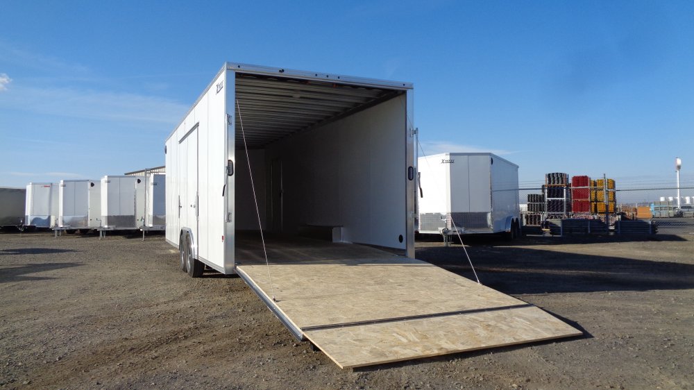 Xpress 8.5x24 Enclosed