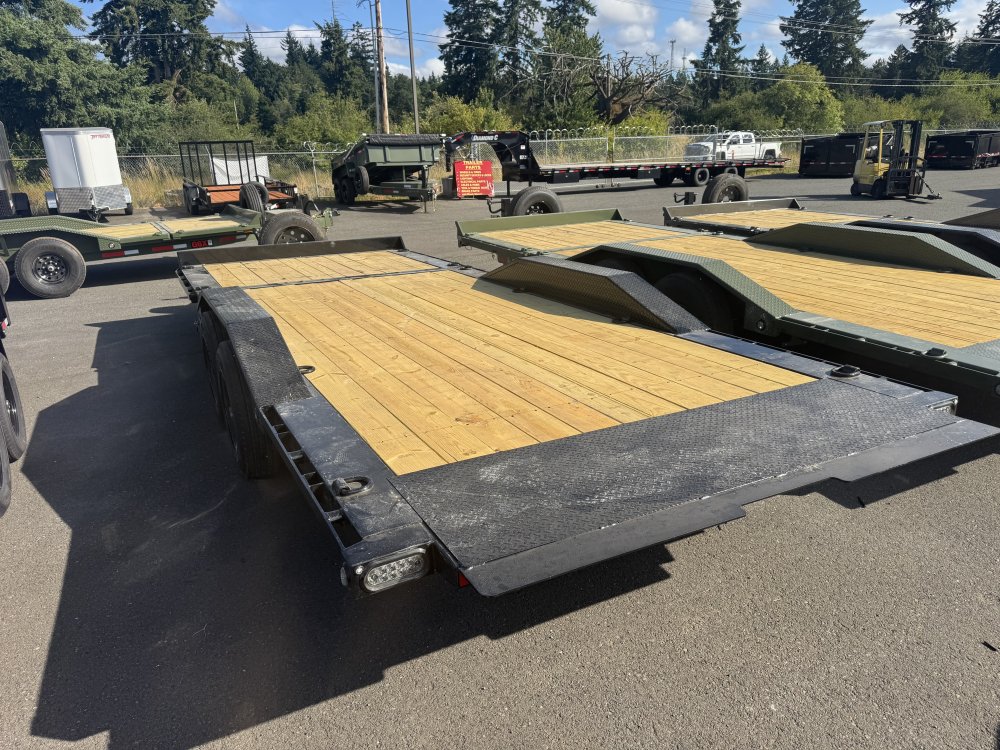 MAXX-D 8.5x22 17,500 Flatbed
