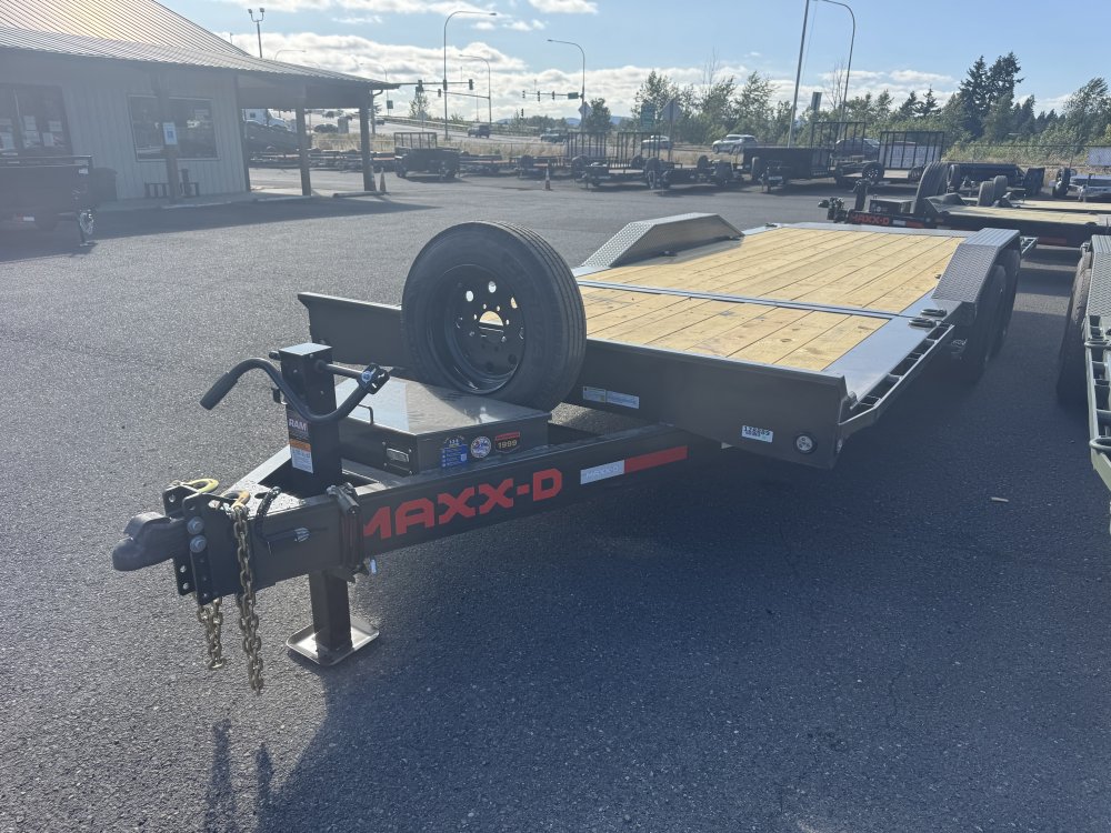MAXX-D 8.5x22 17,500 Flatbed