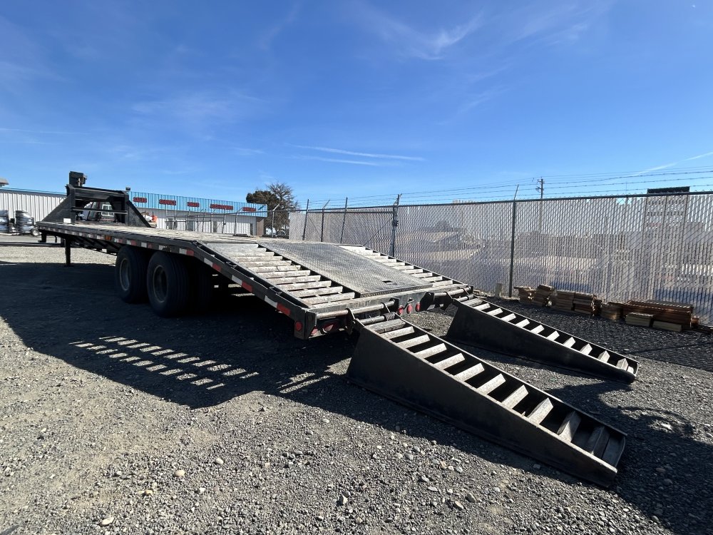 PJ 8.5x30 25,000 Gooseneck