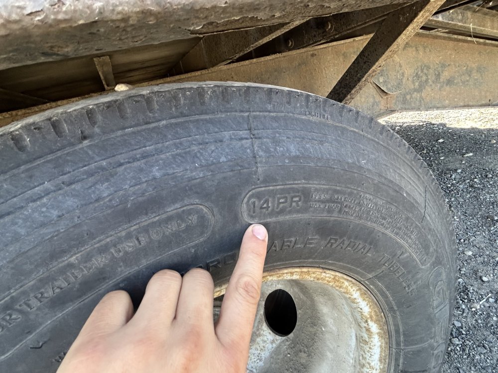 PJ 8.5x30 25,000 Gooseneck