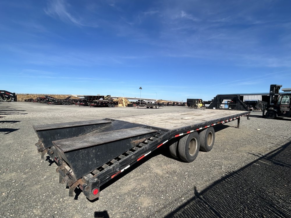 PJ 8.5x30 25,000 Gooseneck