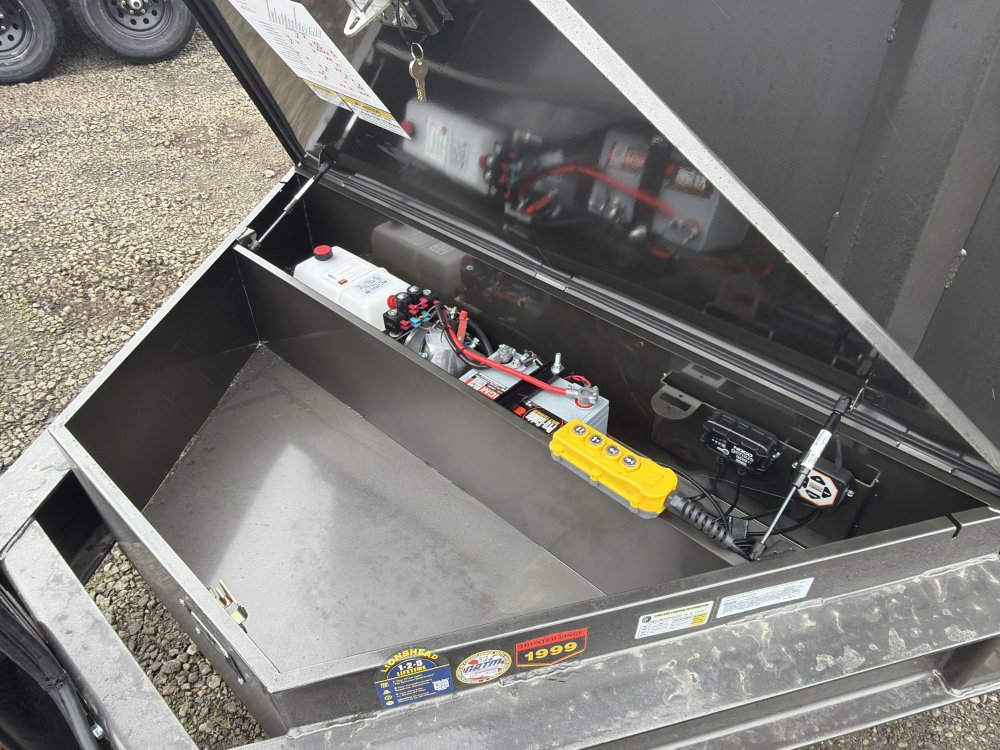 Maxx-D 7x16 17,500 Dump