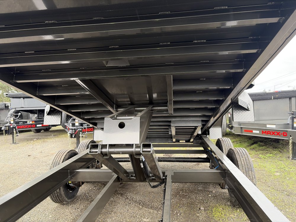 Maxx-D 7x16 17,500 Dump