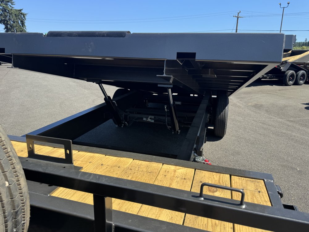 MAXX-D 8.5x24 17,500 Deckover