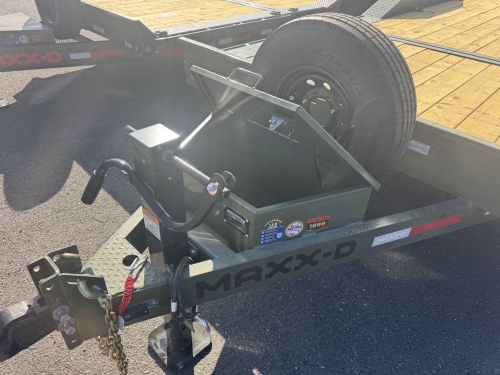 MAXX-D 8.5x22 14,000 Equipment
