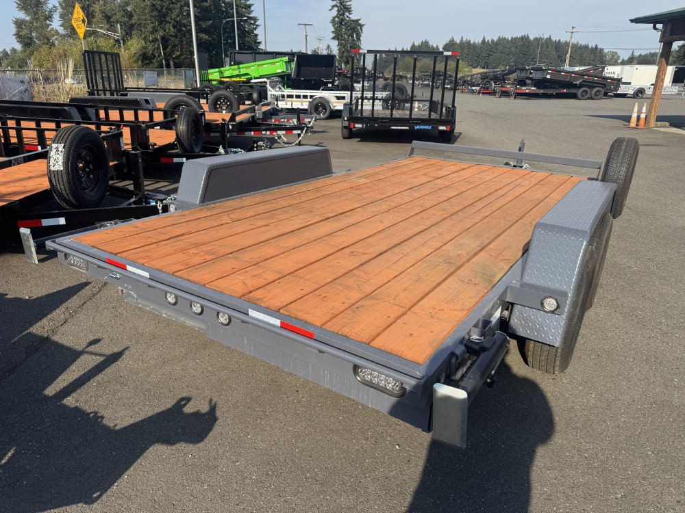 Versatile 7x14 7,000 Flatbed