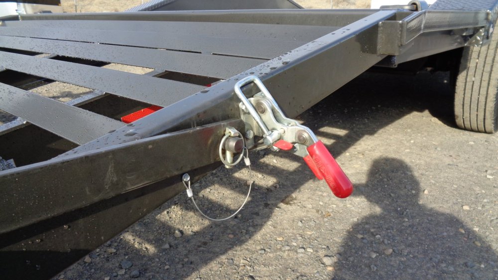 MAXX-D 8.5x32 22,000 Gooseneck