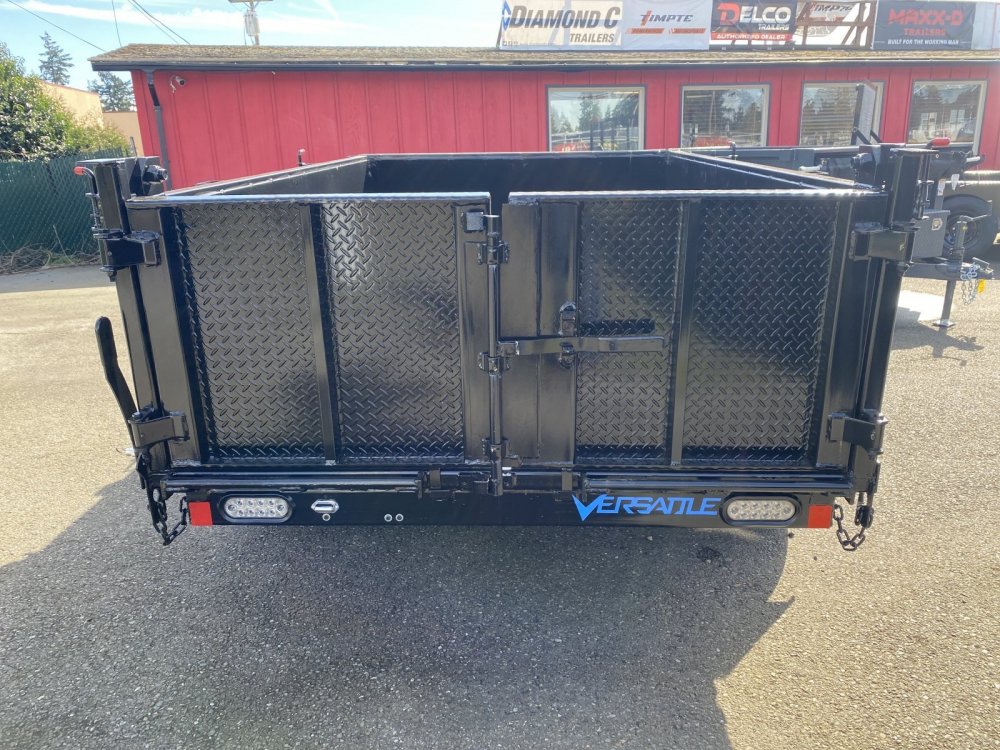 Versatile 5x8 5,200 Dump