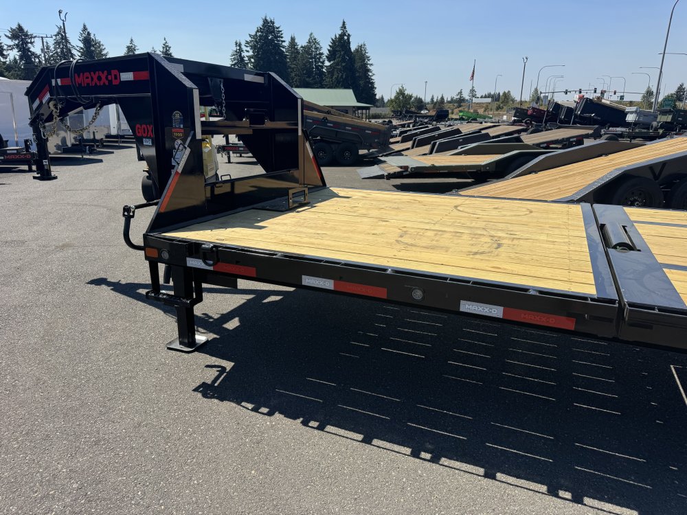MAXX-D 8.5x28 17,500 Gooseneck