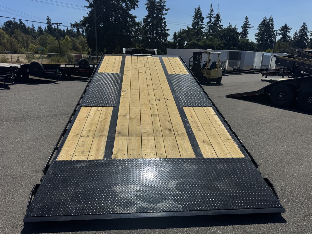 MAXX-D 8.5x28 17,500 Gooseneck