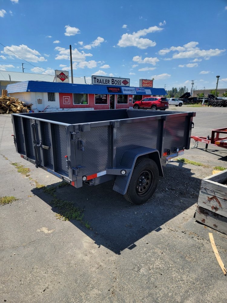 Versatile 5x8 2,990 Dump