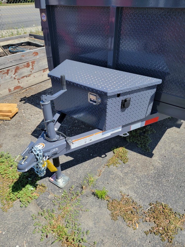 Versatile 5x8 2,990 Dump
