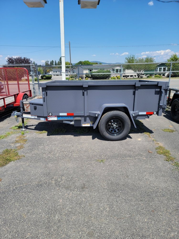 Versatile 5x8 2,990 Dump
