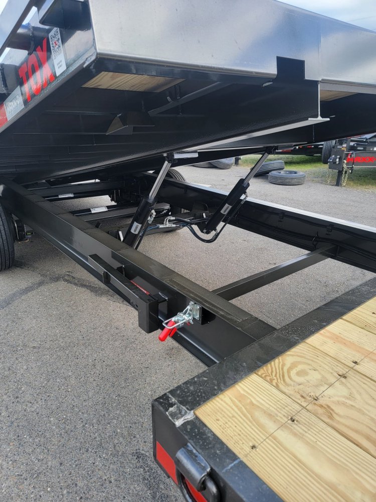 MAXX-D 8.5x24 17,500 Tilt