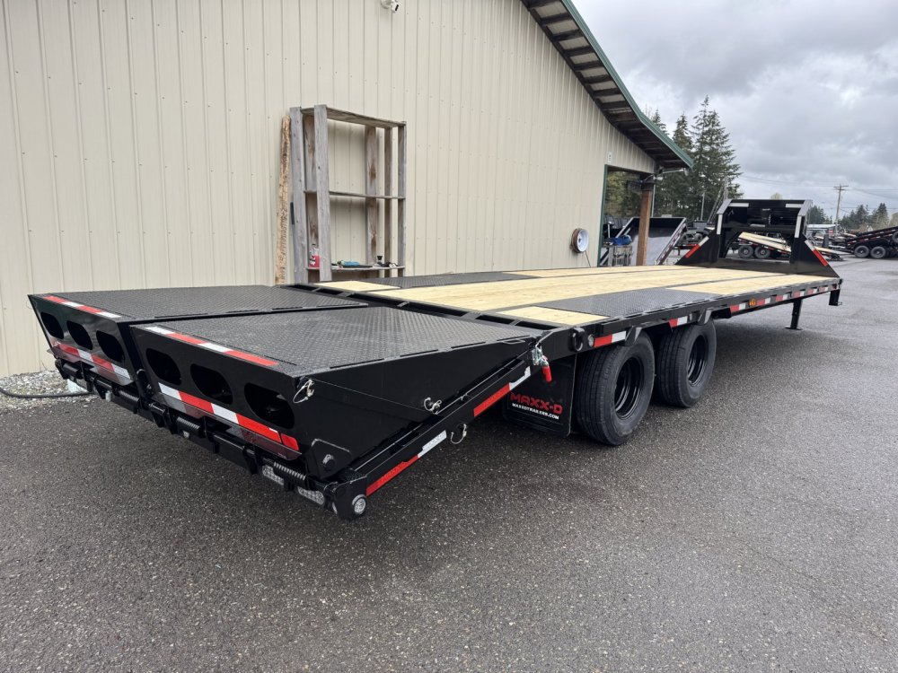 MAXX-D 8.5x25 24,000 Gooseneck