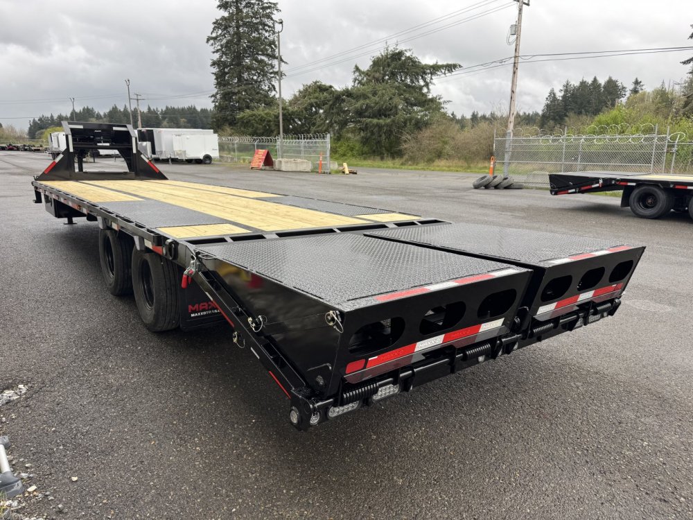 MAXX-D 8.5x25 24,000 Gooseneck