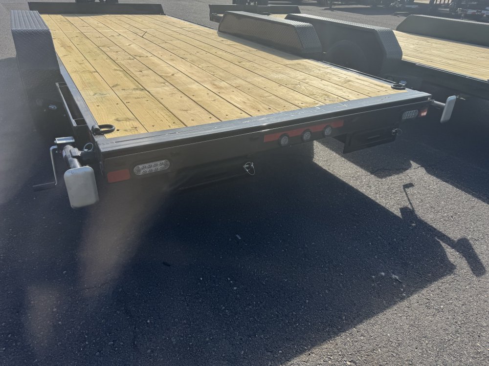 MAXX-D 7x18 7,000 Flatbed