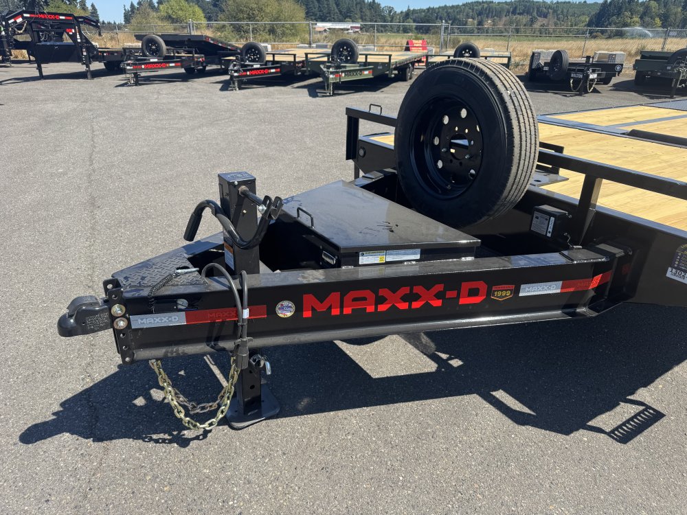 MAXX-D 8.5x26 17,500 Deckover