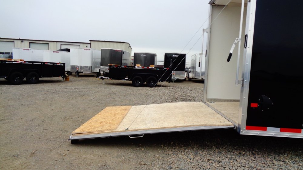 Xpress 8.5x24 9,990 Enclosed