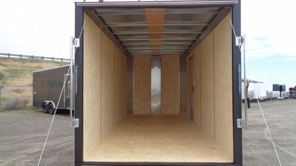 Mirage 7x16 7,000 Enclosed